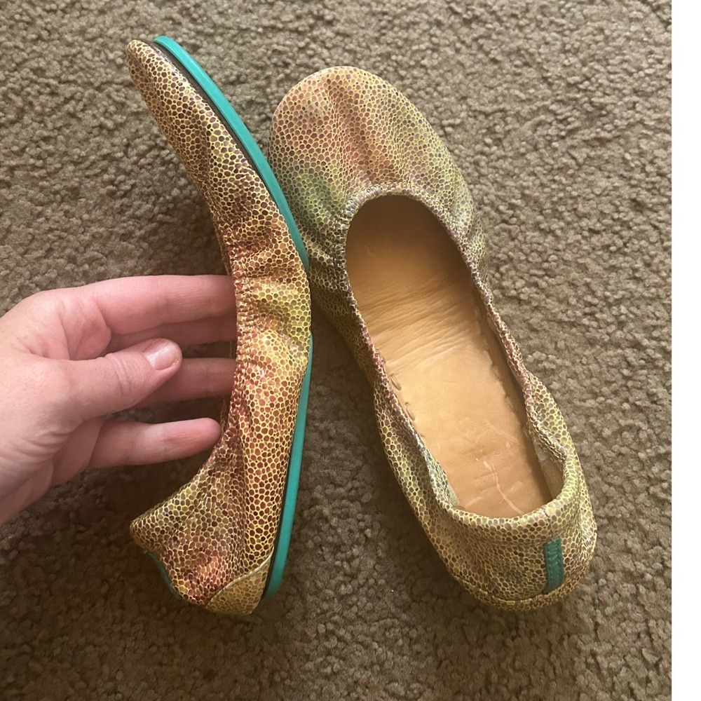Tieks Toscani rare Womens 7 Pebbled Leather Foldable Ballet Flats - Picture 12 of 13